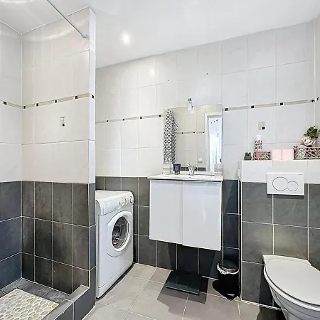 Rivieira - By Coco Cannes